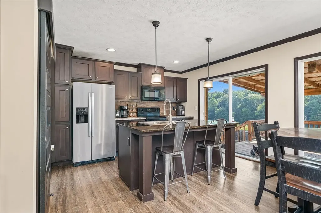 330 Griffintown Sparta TN 38583