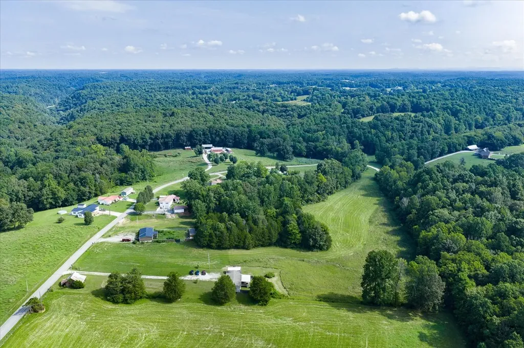 330 Griffintown Sparta TN 38583