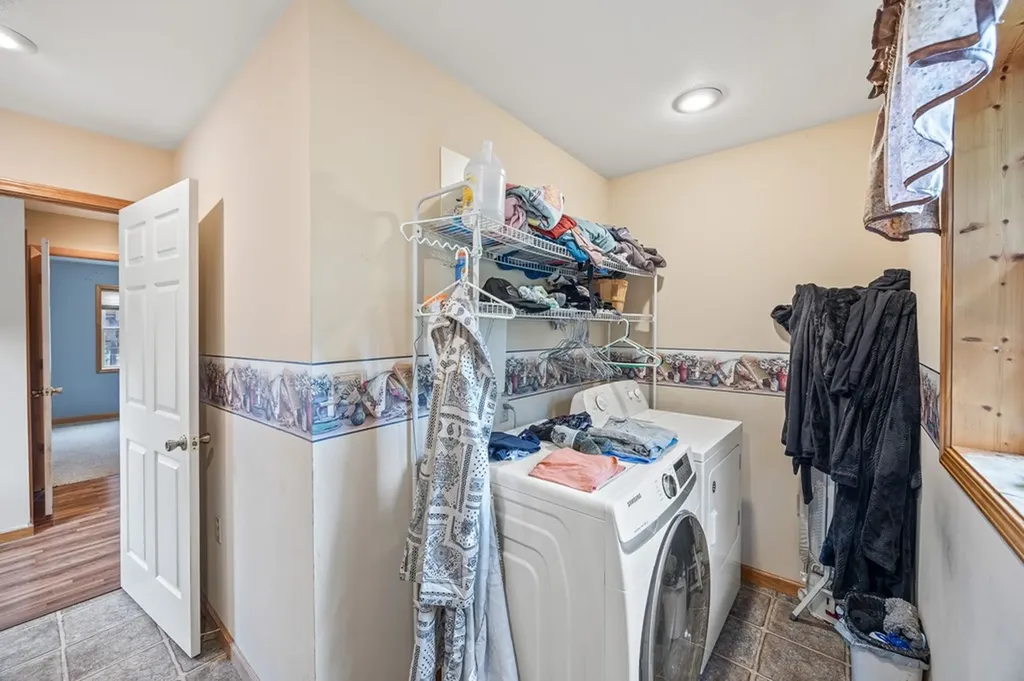 55 N Charles Geralds Road Celina TN 38551