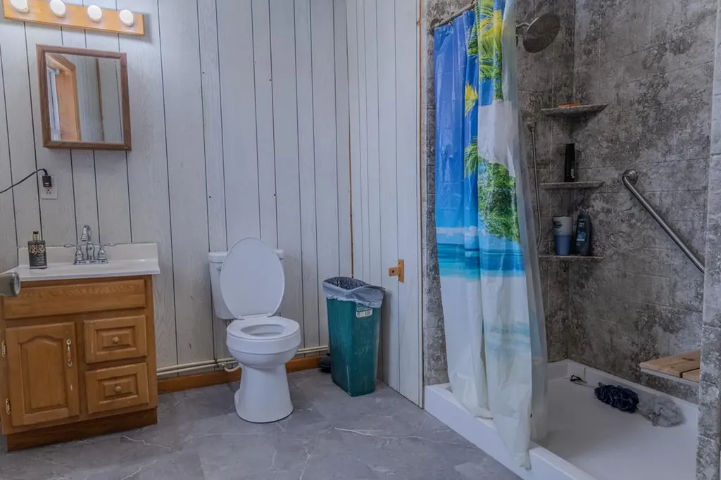 55 N Charles Geralds Road Celina TN 38551