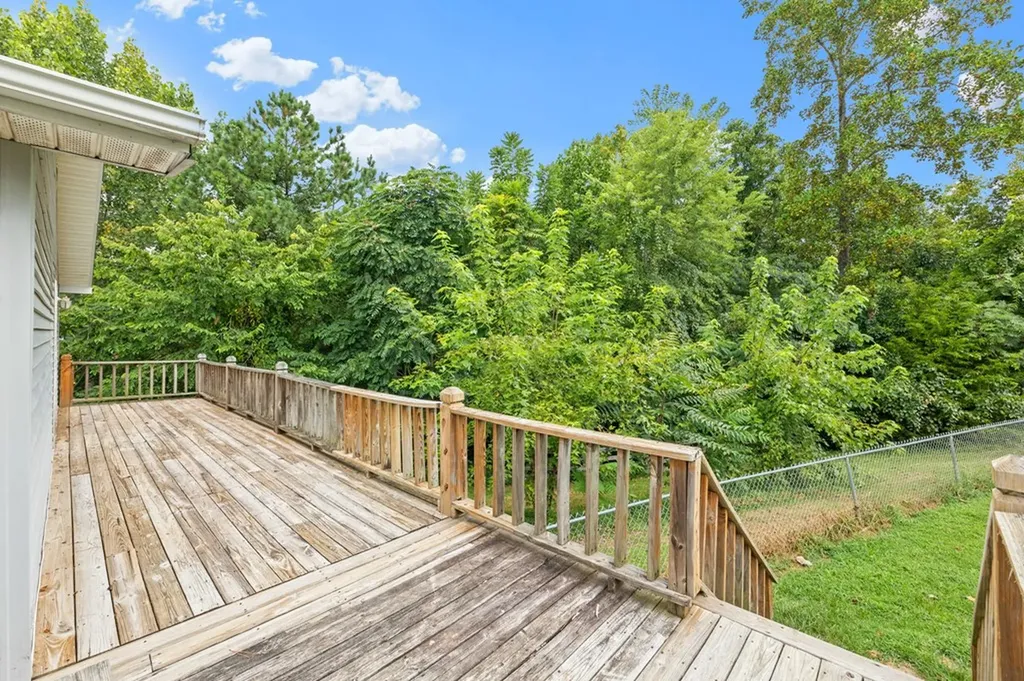 55 N Charles Geralds Road Celina TN 38551