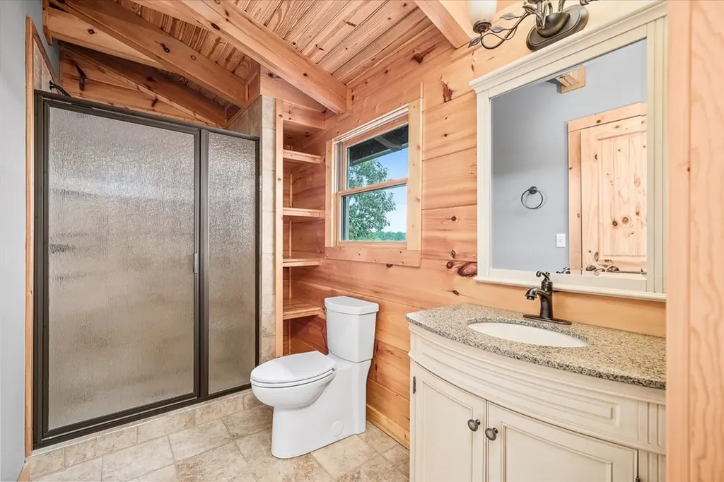 2442 Long Branch Road Spencer TN 38585