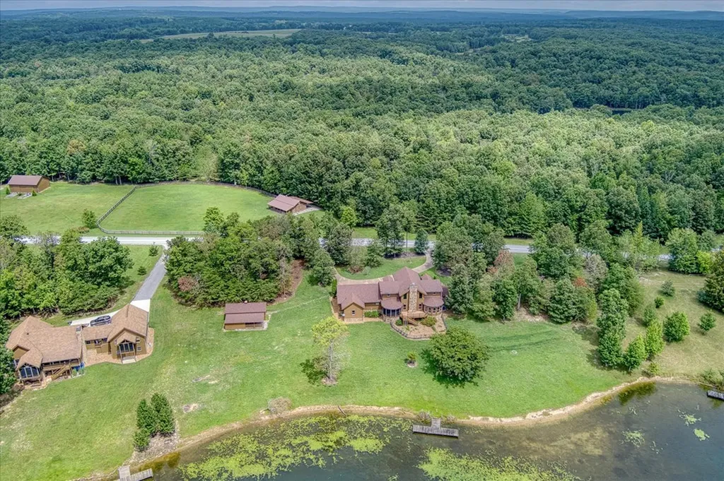 2442 Long Branch Road Spencer TN 38585