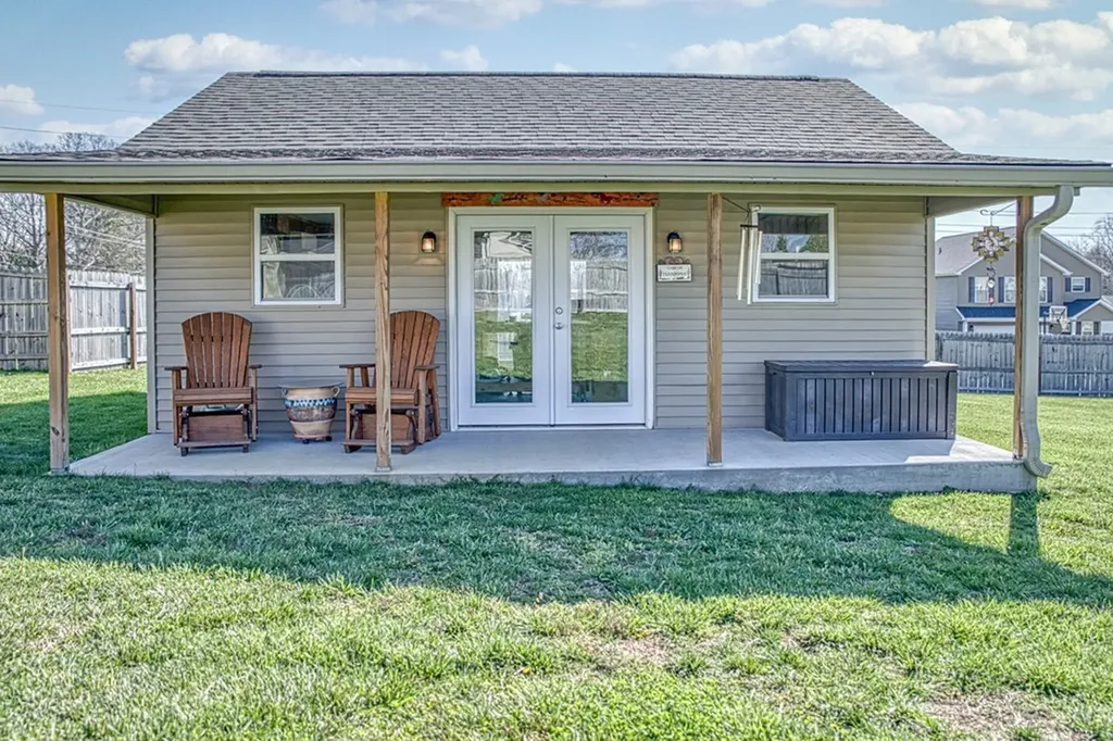 590 N Mcbroom Chapel Road Cookeville TN 38501