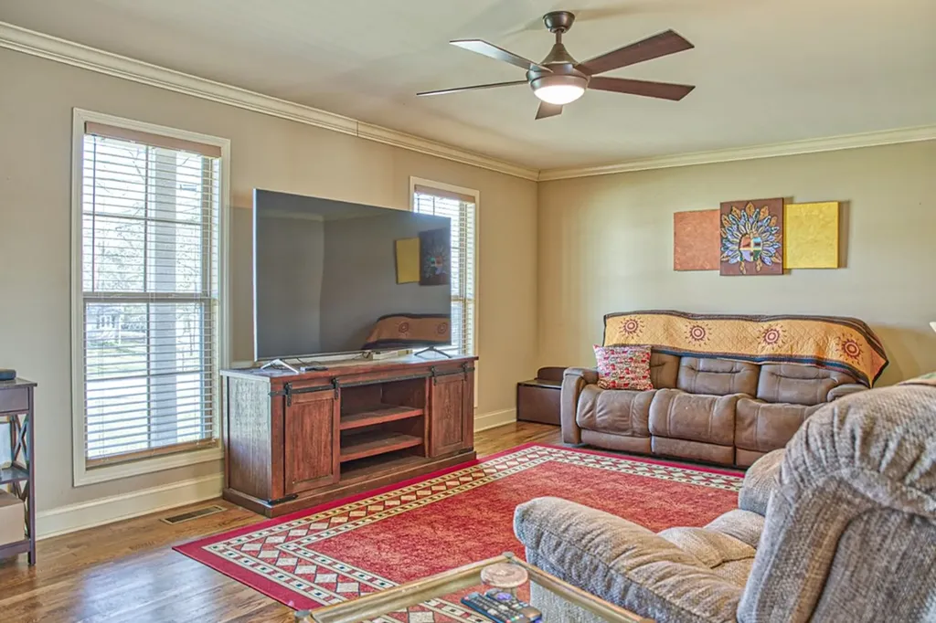 590 N Mcbroom Chapel Road Cookeville TN 38501