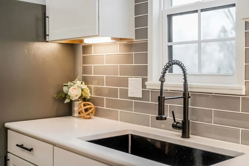 10065 Sparta Highway Crossville TN 38572