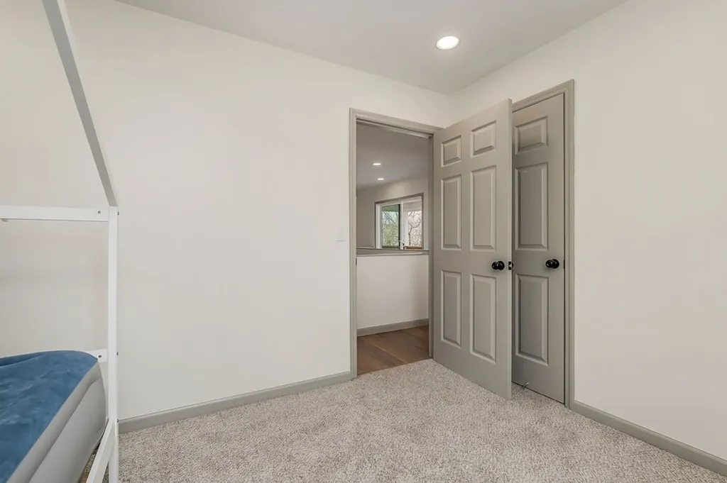 10065 Sparta Highway Crossville TN 38572