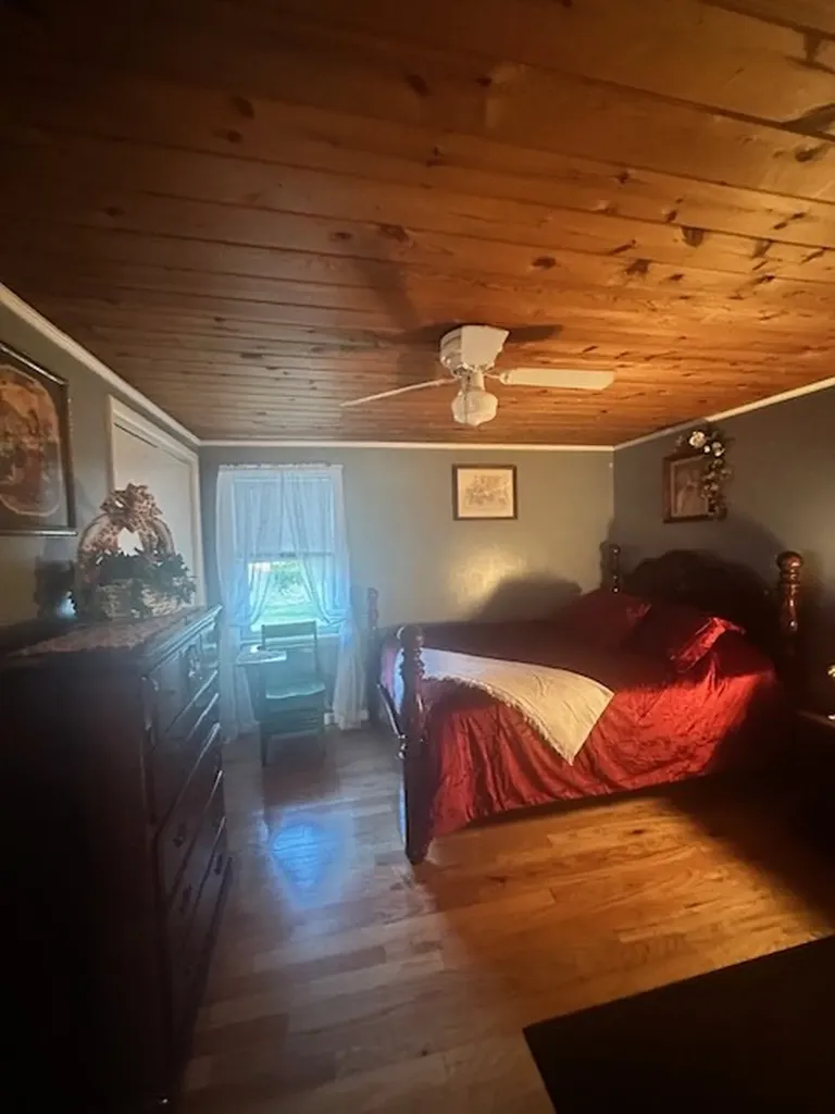 1383 Buckner Road Monterey TN 38574