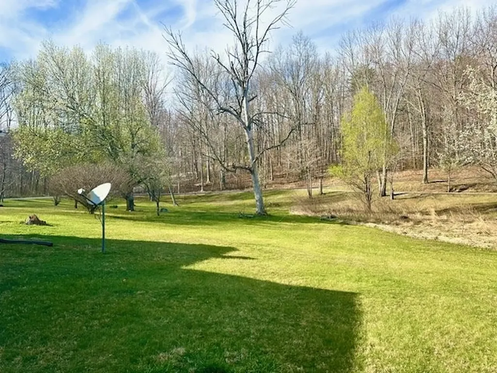 1383 Buckner Road Monterey TN 38574