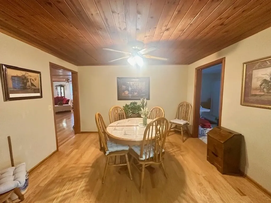 1383 Buckner Road Monterey TN 38574