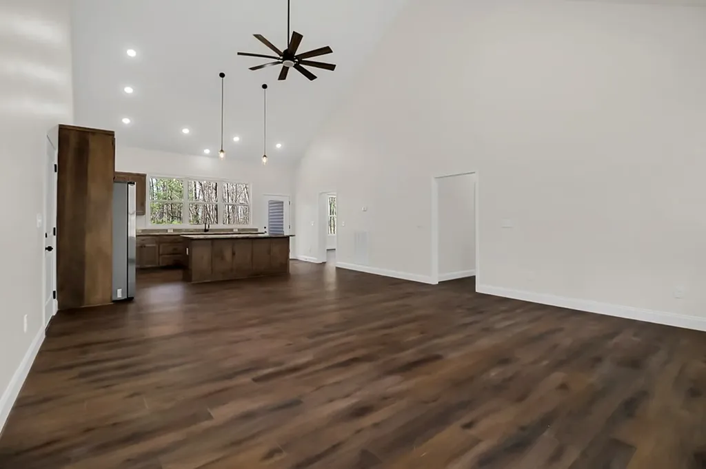 108 Shotgun Annie Road Jamestown TN 38556