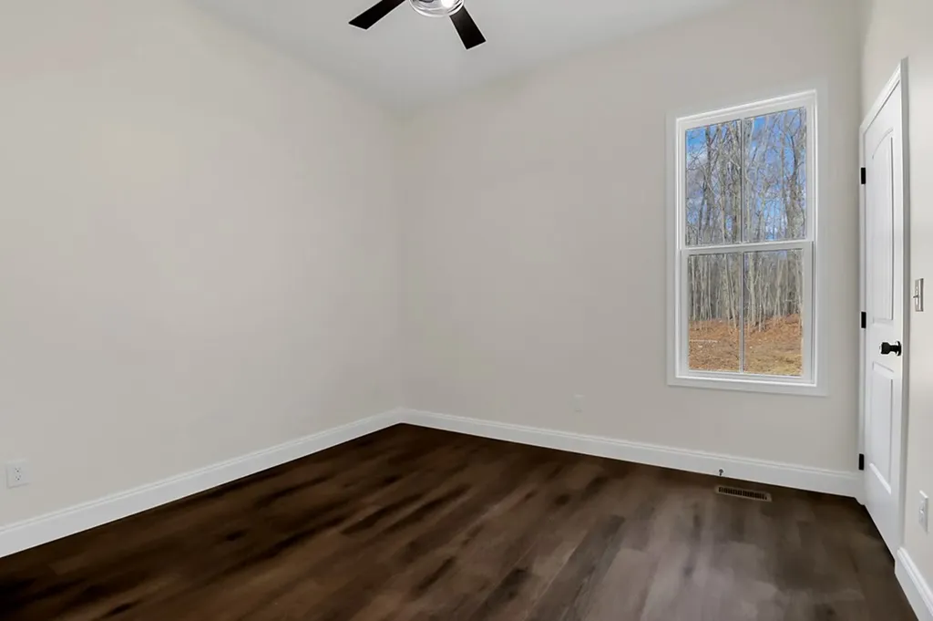 108 Shotgun Annie Road Jamestown TN 38556