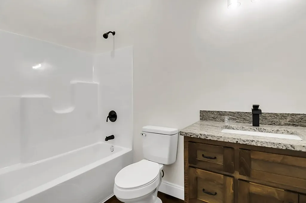 108 Shotgun Annie Road Jamestown TN 38556