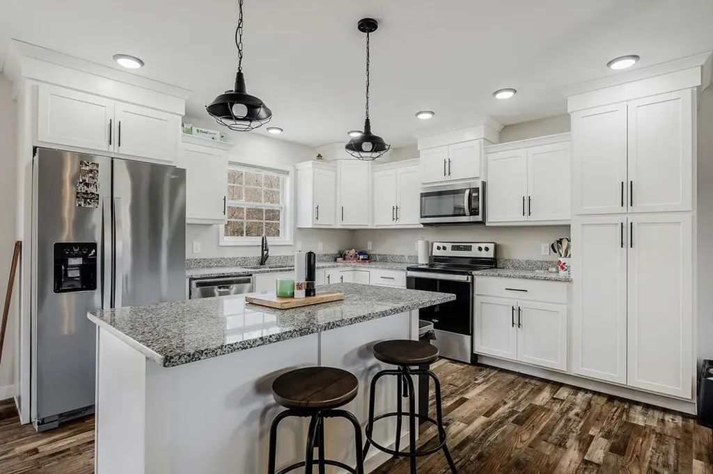 2375 Eagle Landing Drive Cookeville TN 38506