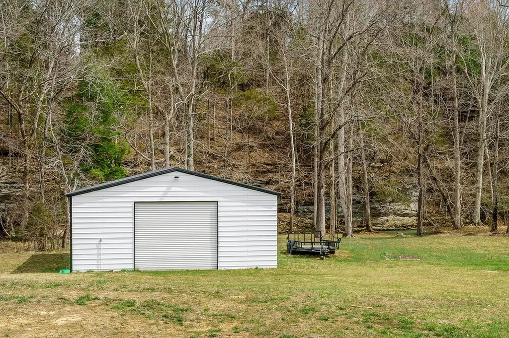 2375 Eagle Landing Drive Cookeville TN 38506