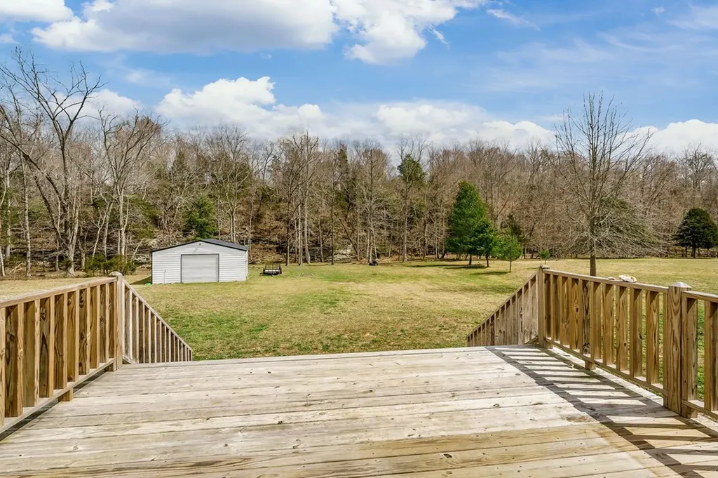 2375 Eagle Landing Drive Cookeville TN 38506