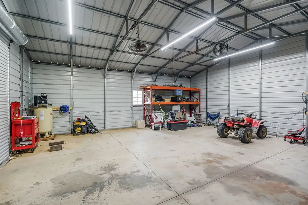 2375 Eagle Landing Drive Cookeville TN 38506