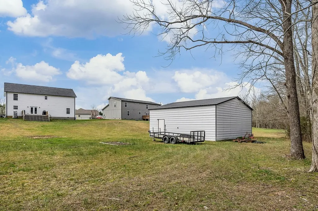 2375 Eagle Landing Drive Cookeville TN 38506