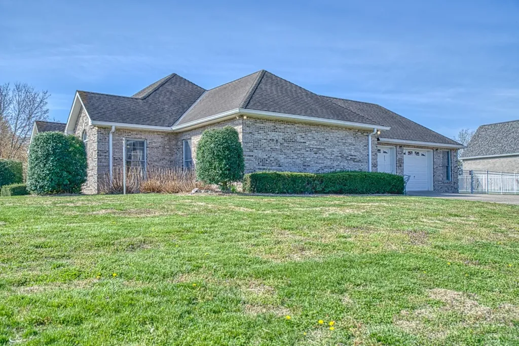 448 Windrowe Drive Cookeville TN 38506