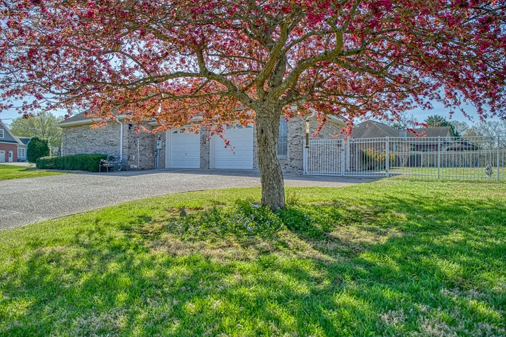 448 Windrowe Drive Cookeville TN 38506