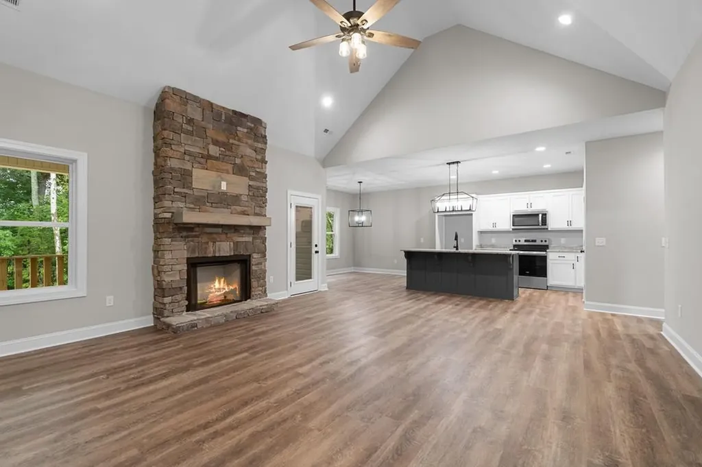 52 Dale Street Mcminnville TN 37110