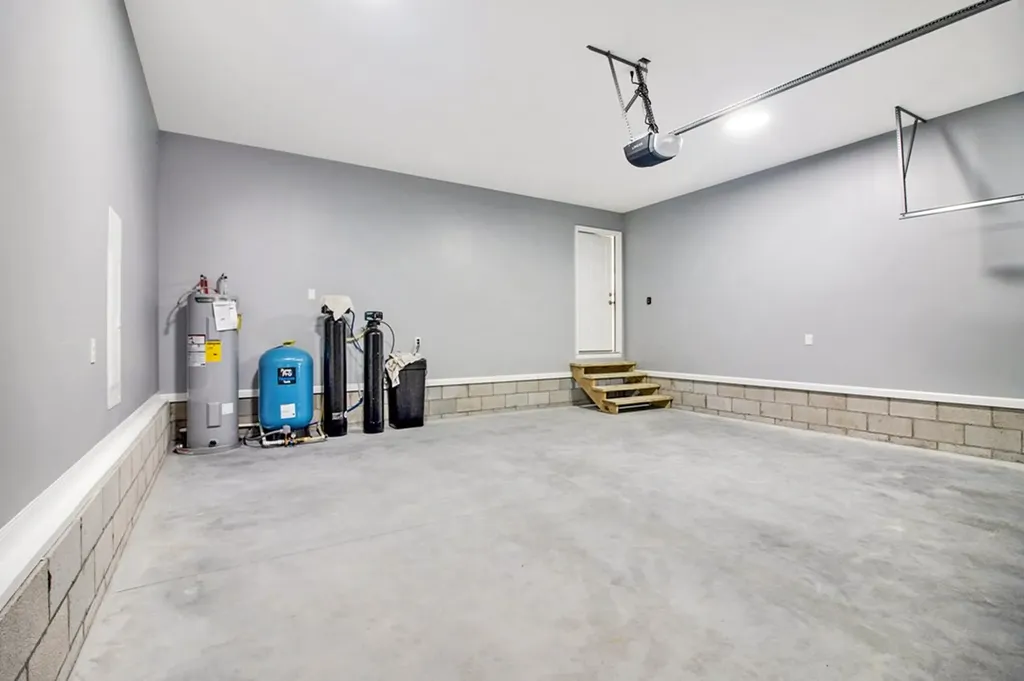 40 Mart Street Monterey TN 38574