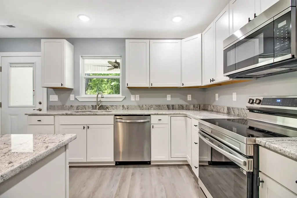 40 Mart Street Monterey TN 38574