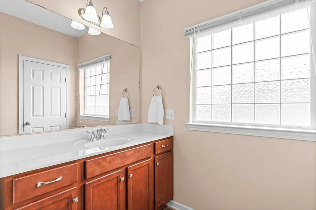 1060 Campbell Avenue Gallatin TN 37066