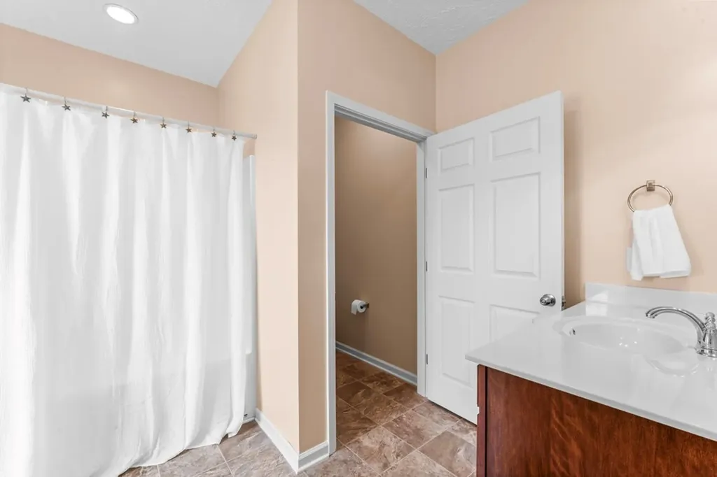 1060 Campbell Avenue Gallatin TN 37066