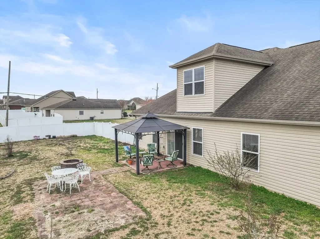 1060 Campbell Avenue Gallatin TN 37066