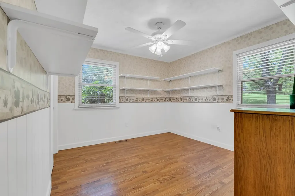 1411 Lakeview Road Livingston TN 38570