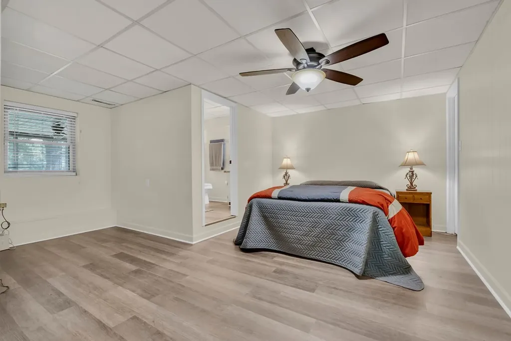 1411 Lakeview Road Livingston TN 38570