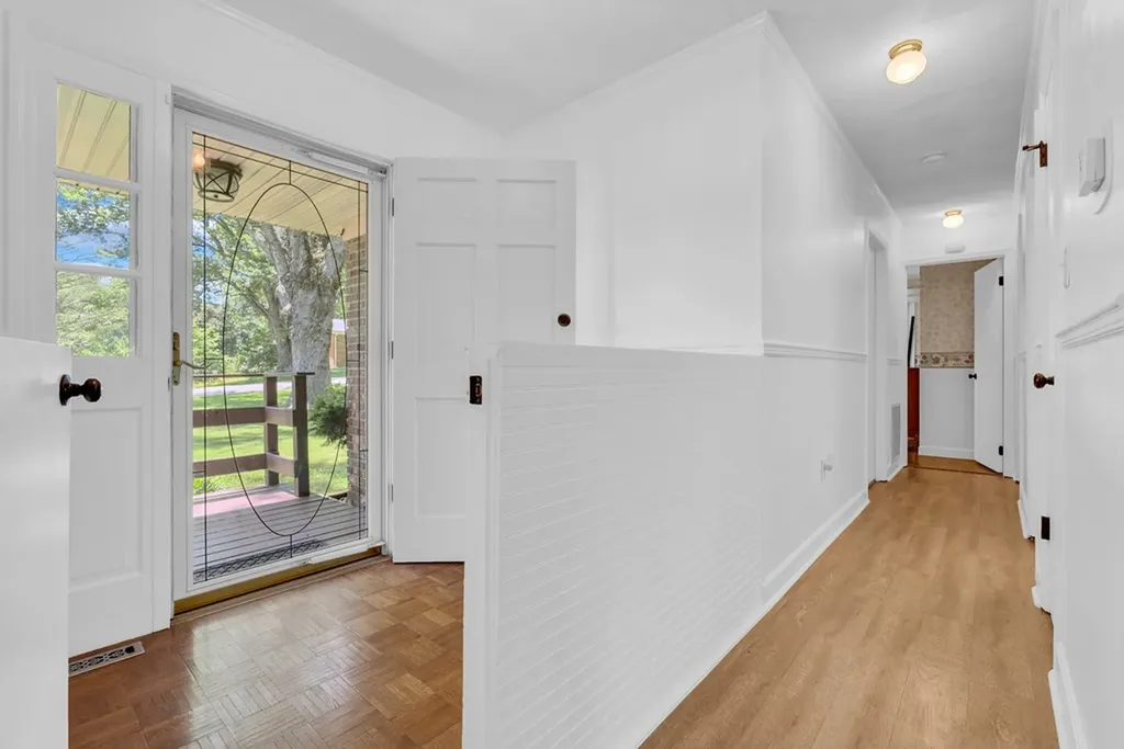 1411 Lakeview Road Livingston TN 38570