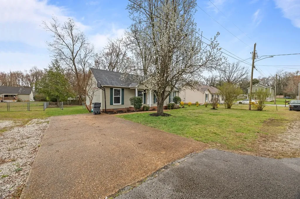 1150 Lucy Lane Cookeville TN 38501