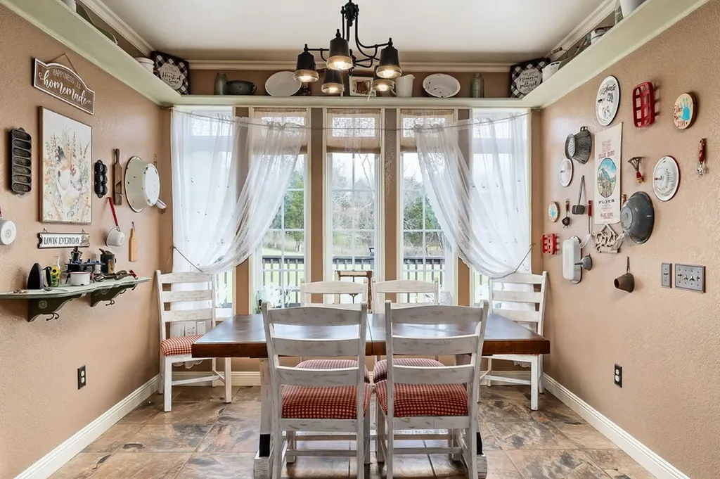 252 Ashley Lane Sparta TN 38583