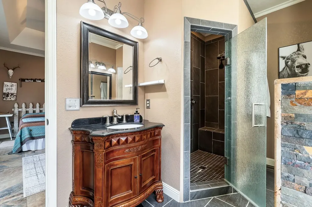 252 Ashley Lane Sparta TN 38583