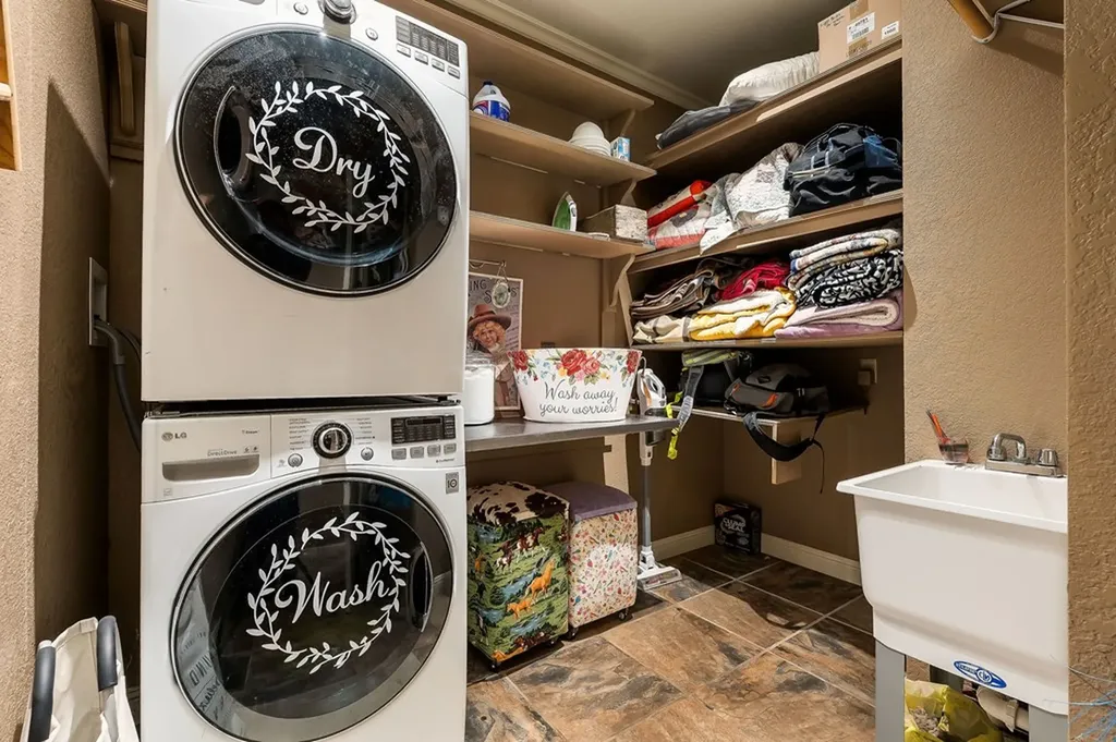 252 Ashley Lane Sparta TN 38583