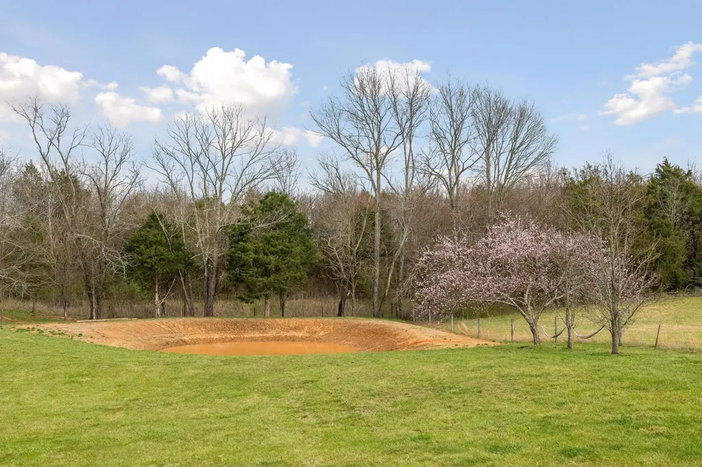 252 Ashley Lane Sparta TN 38583