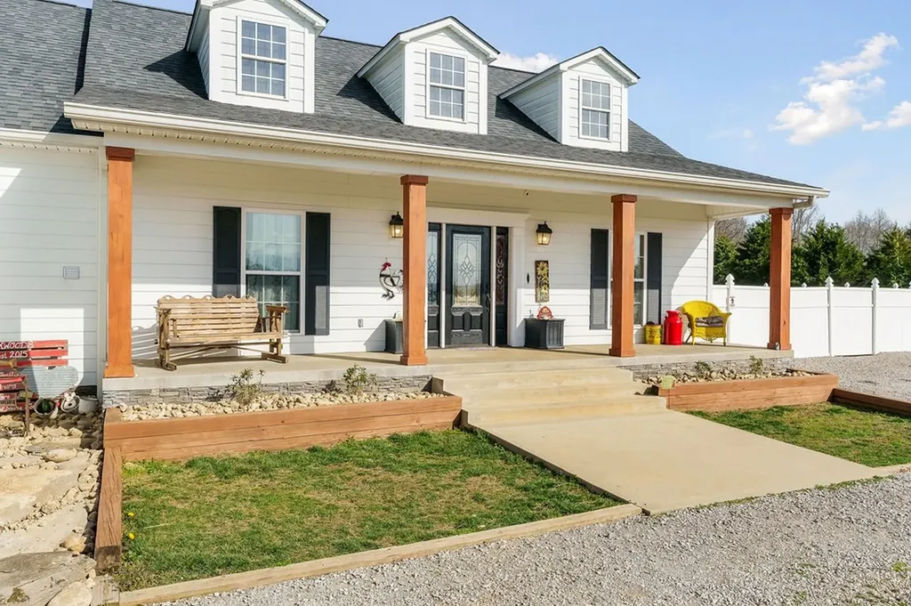 252 Ashley Lane Sparta TN 38583