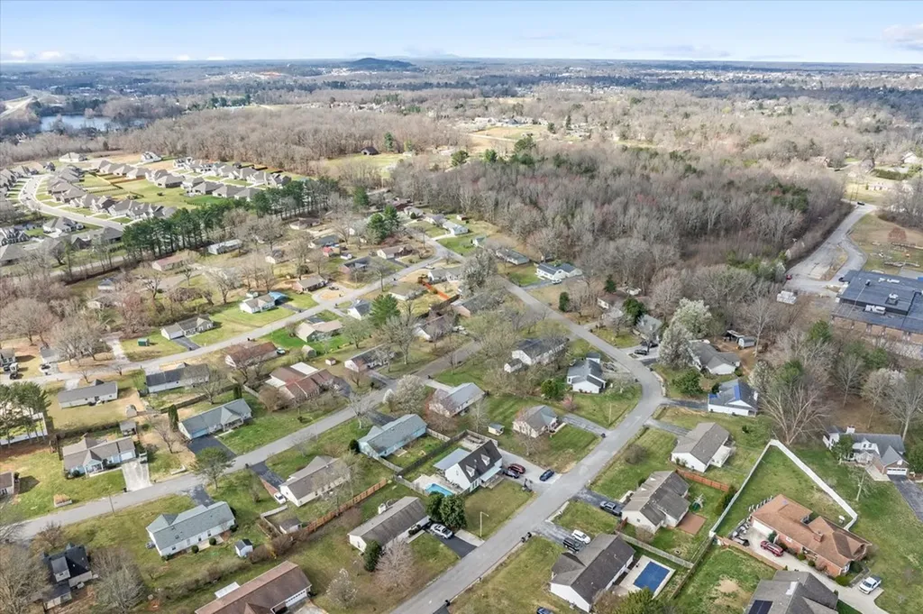 345 Briargate Way Cookeville TN 38501