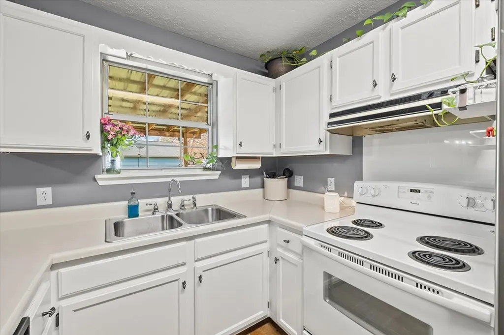 345 Briargate Way Cookeville TN 38501