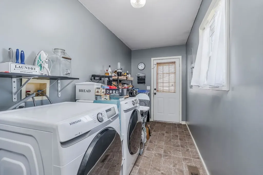 743 Green Valley Circle Livingston TN 38570