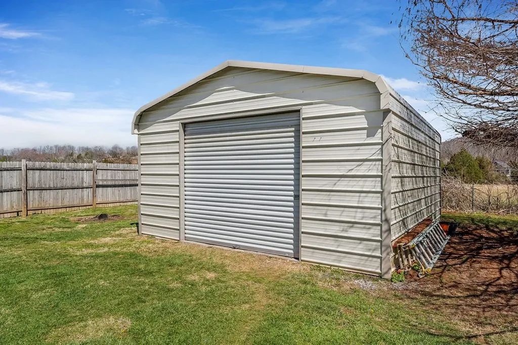 743 Green Valley Circle Livingston TN 38570