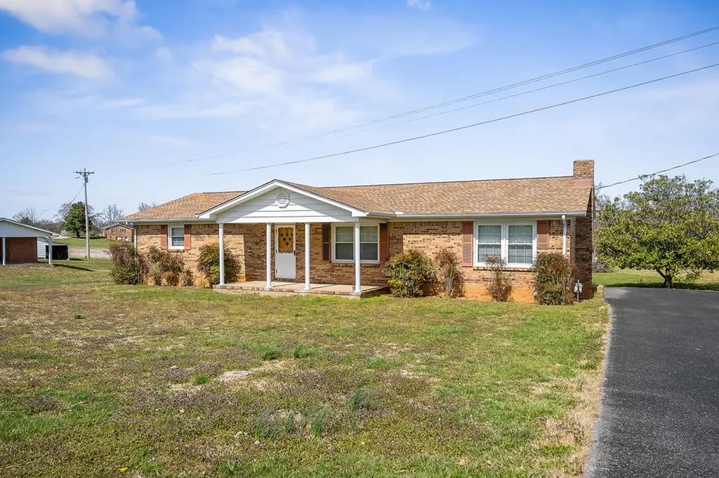 141 Rickman Monterey Highway Cookeville TN 38506