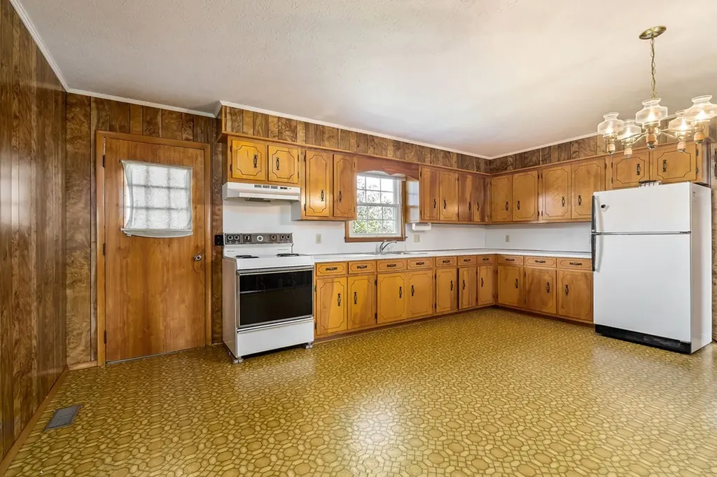 141 Rickman Monterey Highway Cookeville TN 38506