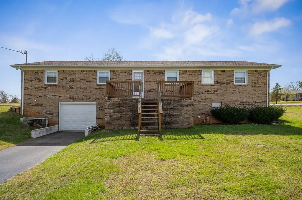 141 Rickman Monterey Highway Cookeville TN 38506