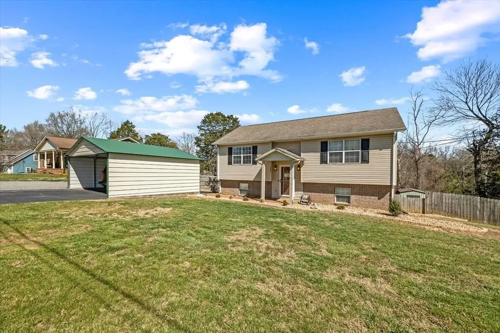 2429 Candyland Circle Cookeville TN 38506-5016