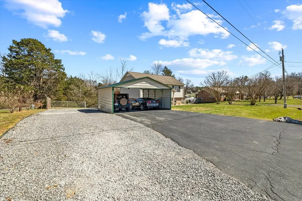 2429 Candyland Circle Cookeville TN 38506-5016