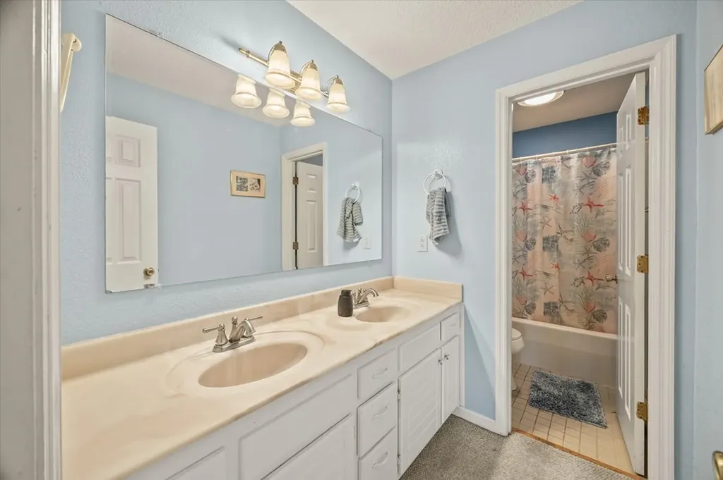 127 Meadowview Drive Crossville TN 38558