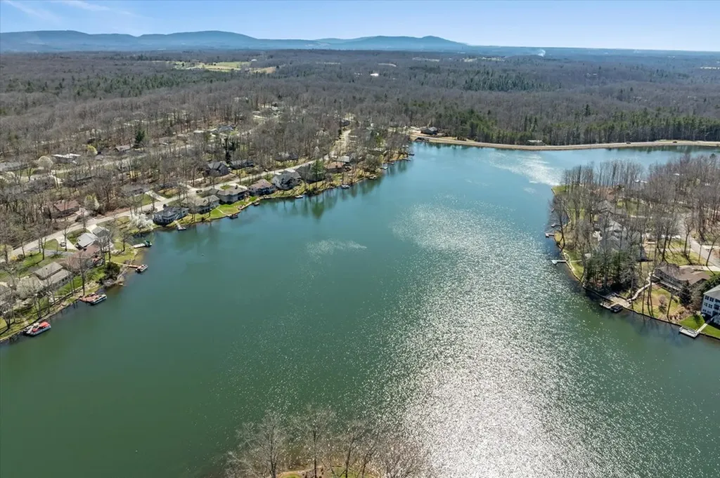 127 Meadowview Drive Crossville TN 38558